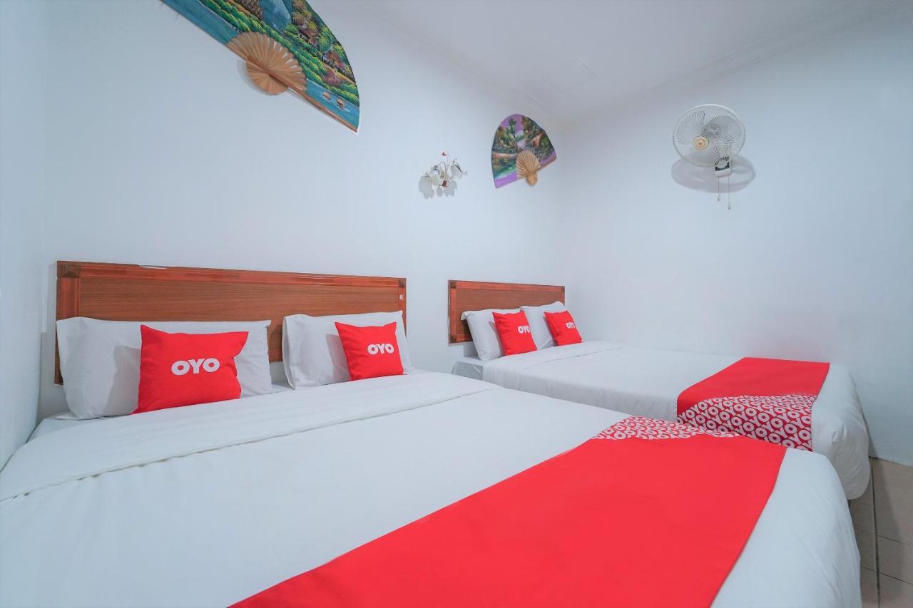 Oyo 89850 Mutiara Motel Kuah Εξωτερικό φωτογραφία