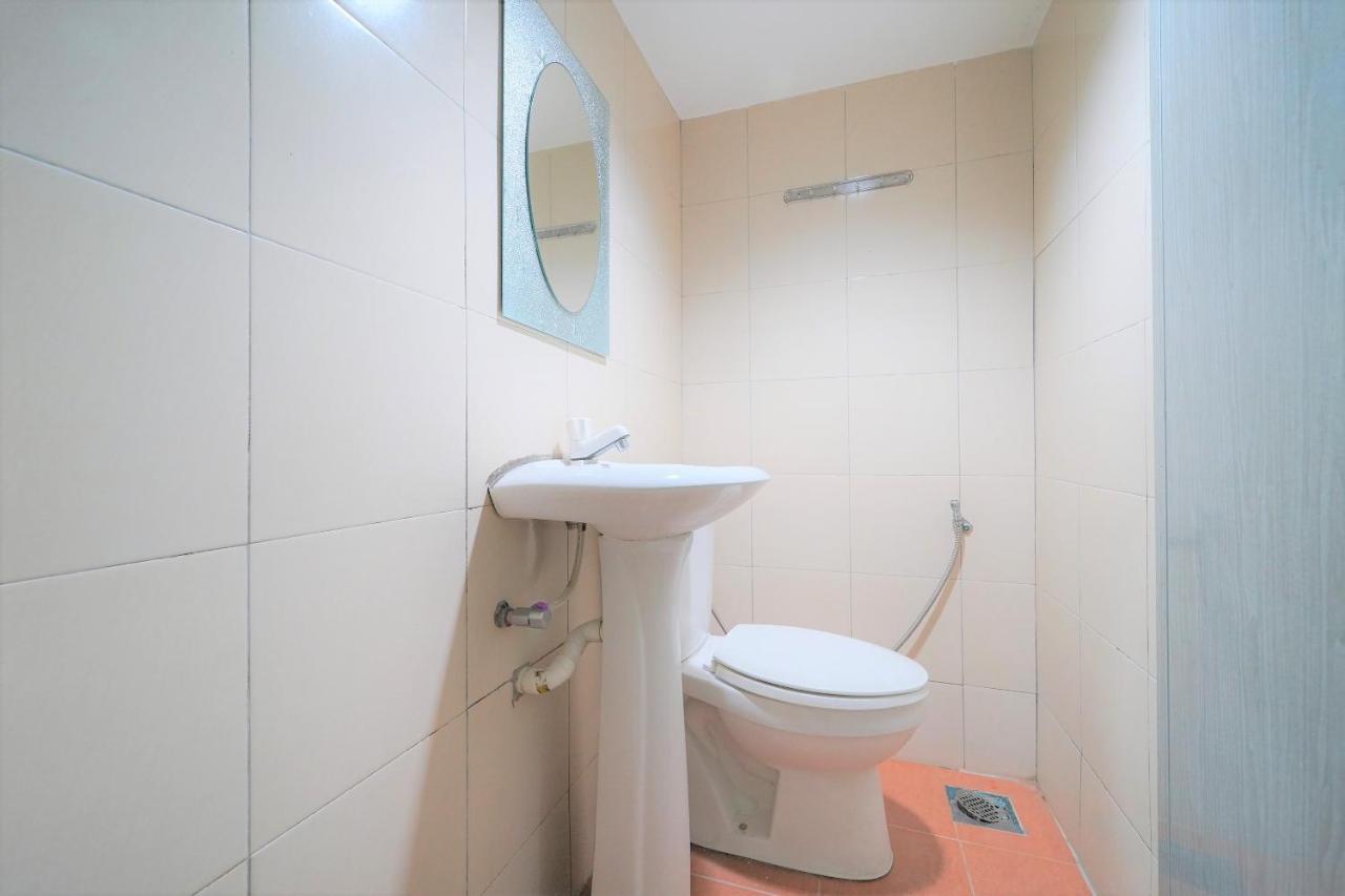 Oyo 89850 Mutiara Motel Kuah Εξωτερικό φωτογραφία