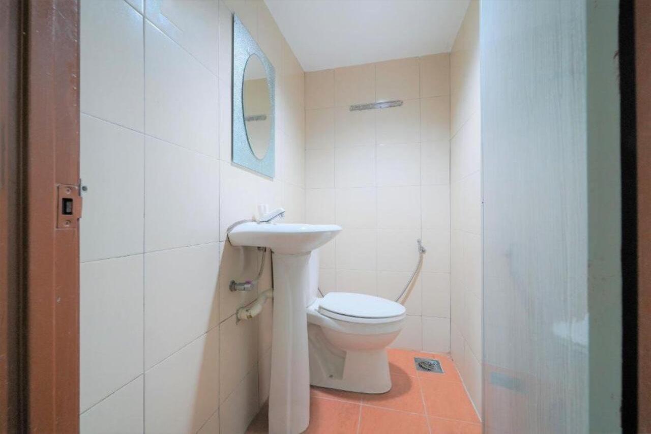 Oyo 89850 Mutiara Motel Kuah Εξωτερικό φωτογραφία